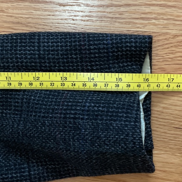 Elegant Charcoal Men's Blazer - Picture 11 of 11